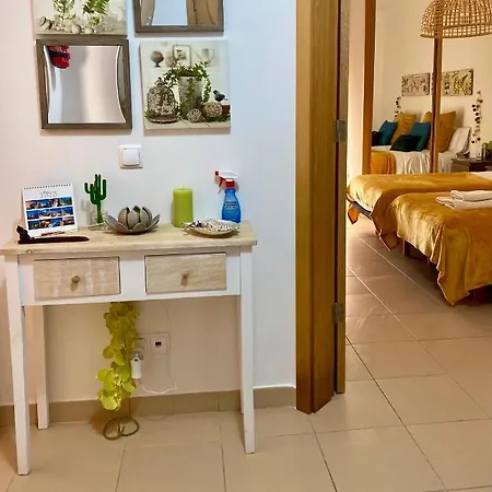 Apartment Live, Work And Relax Near